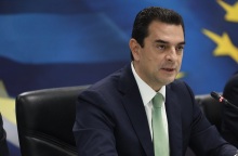 Σκρέκας για τα μέτρα κατά της ακρίβειας: Στόχος να μειωθούν οι τιμές στα ράφια έως και 20% 