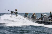 Χούθι: Χτύπημα σε αμερικανικό πλοίο 