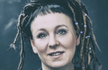Olga Tokarczuk: Η βραβευμένη με Νόμπελ συγγραφέας έρχεται στην Ελλάδα