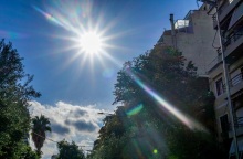 Αίθριος ο καιρός στο μεγαλύτερο μέρος της χώρας - Πού προβλέπονται ασθενείς βροχοπτώσεις 