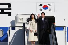 Νότια Κορέα: Η τσάντα Dior δημιουργεί πολιτικό πρόβλημα