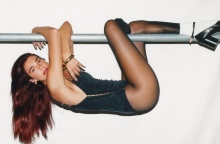 H Dua Lipa αποκαλύπτει το νέο της τραγούδι «Training Session»