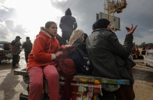 Βρετανία: Διακόπτει προσωρινά τη χρηματοδότηση προς τη Γάζα