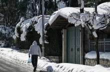 Ο καιρός σήμερα: Πτώση της θερμοκρασίας την Κυριακή με τοπικές χιονοπτώσεις και δυνατούς ανέμους