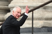 Bασιλιάς Κάρολος: Κατά πόσο εκπέμπει ανησυχία η κατάσταση της υγείας του