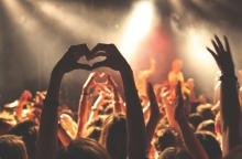 Εορτολόγιο: Σήμερα, 9 Φεβρουαρίου, γιορτάζει…