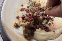 Εστιατόριο +Τροφή: Ζογκλερική μαγειρική, στοργικό φαγητό