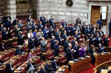 Ποια στάση θα τηρήσουν οι βουλευτές για τον γάμο ομόφυλων ζευγαριών