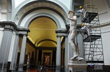 Φλωρεντία: Πώς καθαρίζεται ο Δαβίδ του Μιχαήλ Άγγελου;