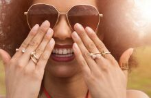 Αποδομημένο γαλλικό μανικιούρ: η φάση με τα νύχια έχει ξεφύγει