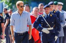 Tραμπ: Επίθεση στον πρίγκιπα Χάρι