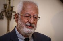 Μανόλης Χατζηγιακουμής: Πέθανε ο φιλόλογος και ερευνητής Εκκλησιαστικής Μουσικής