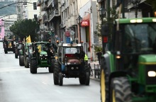 Αποχωρούν από τα μπλόκα οι αγρότες - Θα συνεχιστούν με διαφορετικές δράσεις οι κινητοποιήσεις 
