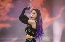 Nότια Κορέα: Μια σταρ της K-pop απολογήθηκε επειδή «έχει σχέση»