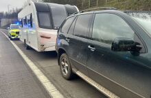 Βρετανία: Συνελήφθη 11χρονος που οδηγούσε σέρνοντας ένα κλεμμένο τροχόσπιτο	