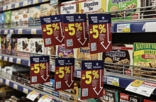 Νέες πρωτοβουλίες στη μάχη κατά της ακρίβειας από το υπουργείο Ανάπτυξης μέσω του e-Καταναλωτής