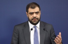 Παύλος Μαρινάκης: Χυδαία, ρατσιστική και απάνθρωπη η επίθεση κατά του Στέλιου Κυμπουρόπουλου