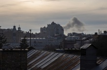 Ουκρανία: Ήχησαν οι σειρήνες πολέμου στο Κίεβο – Τουλάχιστον πέντε εκρήξεις