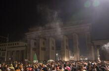 Πάρτι στην Πύλη του Βρανδεμβούργου για τη νομιμοποίηση της κάνναβης