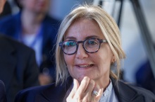 Η Μαρέβα Γκραμπόφσκι-Μητσοτάκη προσφεύγει στη δικαιοσύνη κατά της Έλενας Ακρίτα 