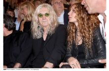 Νίκος Καρβέλας: Ένταση με την Νίκη Λυμπεράκη