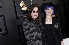 Ο Ozzy Osbourne και η Kelly Osbourne φτάνουν για την 62η ετήσια τελετή των βραβείων Grammy στο Staples Center στο Λος Άντζελες, Καλιφόρνια, ΗΠΑ, 26 Ιανουαρίου 2020