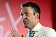 Ο πρόεδρος του ΣΥΡΙΖΑ, Στέφανος Κασσελάκης στην παρουσίαση των υποψηφίων για τις προκριματικές εκλογές ενόψει Ευρωεκλογών 