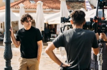 Backstage βίντεο από τα γυρίσματα του «Maestro»