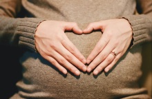 12 Ερωτήσεις - Απαντήσεις για την Ειδική Παροχή Μητρότητας 