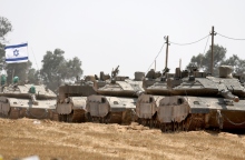 5 τανκ, σημαια