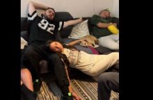 Ισραηλινοί τηλεθεατές έκαναν πως χασμουριούνται την ώρα που η Μαρίνα Σάττι ερμήνευε το «Zari»