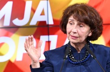  Η νέα πρόεδρος της Βόρειας Μακεδονίας, Γκορντάνα Σιλιάνοφσκα