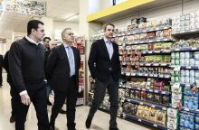 Στιγμιότυπο από παλιότερη επίσκεψη του Κυριάκου Μητσοτάκη σε σούπερ μάρκετ
