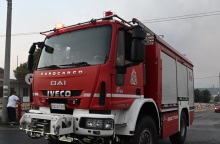 Λαμία: Πυρκαγιά στο εργοστάσιο που ετοίμασε τα σχολικά γεύματα από τα οποία προκλήθηκε μαζική δηλητηρίαση