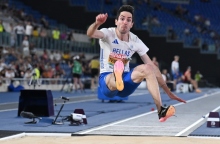 Ο Μίλτος Τεντόγλου