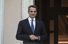 Κινητικότητα στο Μαξίμου μετά το αποτέλεσμα των ευρωεκλογών με «αέρα» Ανασχηματισμού