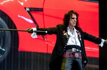 Ο θρύλος της ροκ, Alice Cooper 