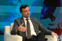 Ο Δήμαρχος Αθηναίων, Χάρης Δούκας