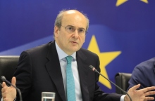 Χατζηδάκης: «Νόμιζα ότι γκρεμίστηκε κάποιος φούρνος και ο ΣΥΡΙΖΑ δέχτηκε να συζητηθεί η πρότασή μου»