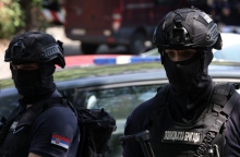 σερβοι αστυνομικοι