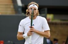 Εκτός Γουίμπλεντον από τον 2ο γύρο ο Τσιτσιπάς