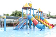 Τραγωδία στη Θεσσαλονίκη: 32χρονη πέθανε σε υδάτινο πάρκο μπροστά στα παιδιά της