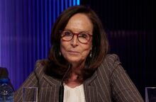 Η Άννα Διαμαντοπούλου δήλωσε πως δεν θα είναι απούσα από τις εξελίξεις στο ΠΑΣΟΚ 