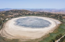 Στέρεψε λίμνη Περγούζα στη Σικελία - Φιλοξενούσε χιλιάδες είδη ζώων