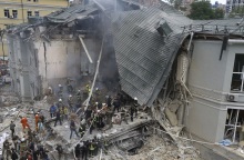 29 νεκροί στο Κίεβο μετά από τη ρωσική πυραυλική επίθεση σε παιδιατρικό νοσοκομείο 