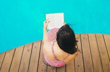 13 βιβλία ελληνικής λογοτεχνίας για το καλοκαίρι του 2024