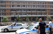 δικαστικο μεγαρο, αστυνομικοι, περιπολικα
