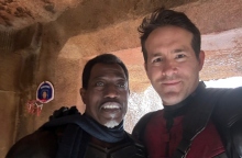 Ο Wesley Snipes μαζί με τον Ryan Raynolds στα γυρίσματα του «Deadpool & Wolverine»