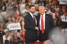 Τζέι Ντι Βανς και Ντόναλντ Τραμπ