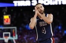 Η «δυναστεία» των ΗΠΑ στο μπάσκετ συνεχίζεται - 5ο διαδοχικό χρυσό μετά τη νίκη επί της Γαλλίας